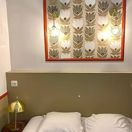 Hotel Hotelo Charite 3*