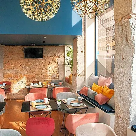 Hotell Hotelo Charite Lyon
