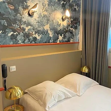 Hotelo Charite Hotel